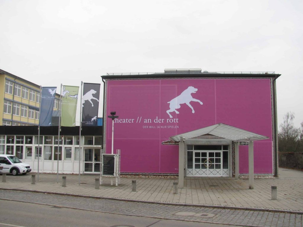 Fassadenwerbung theater an der rott